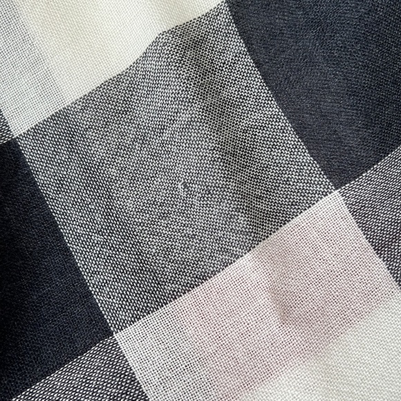 Burberry scarf - Picture 2 of 11